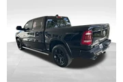 $32010 : Ram 1500 2021 4x2 Laramie 4d thumbnail