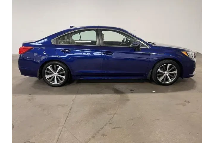 $14514 : Subaru Legacy 2016 AWD 2.5i image 2