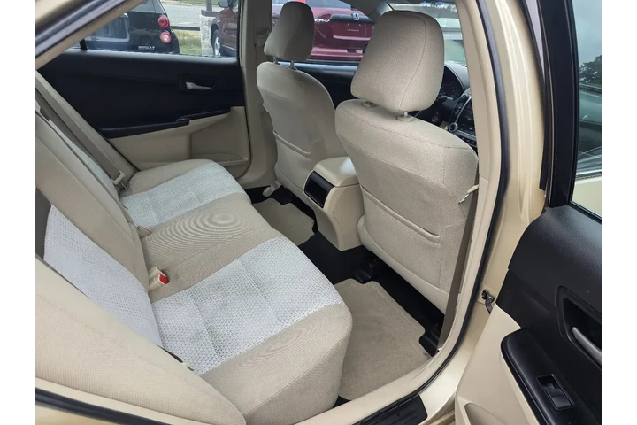 $8800 : 2012 Camry SE image 8