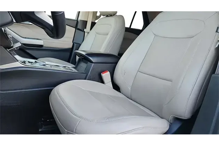 $25591 : Ford Explorer 2023 Limited 4 image 9