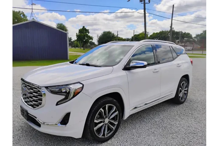 $16997 : 2018 GMC Terrain Denali image 1