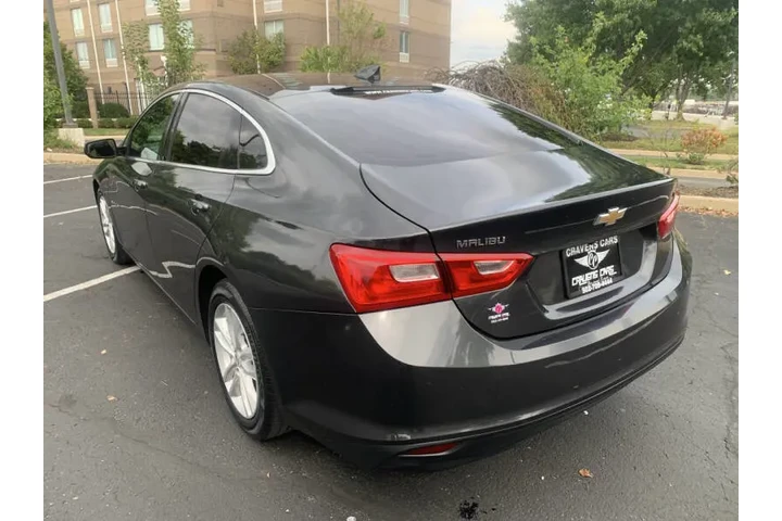 $11995 : 2017 Malibu LT image 4