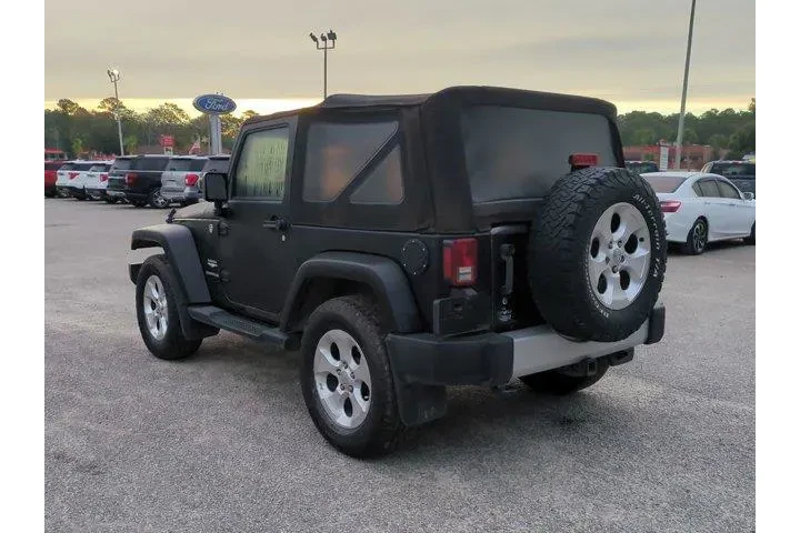 $14880 : Jeep Wrangler 2013 4x4 Sahar image 6