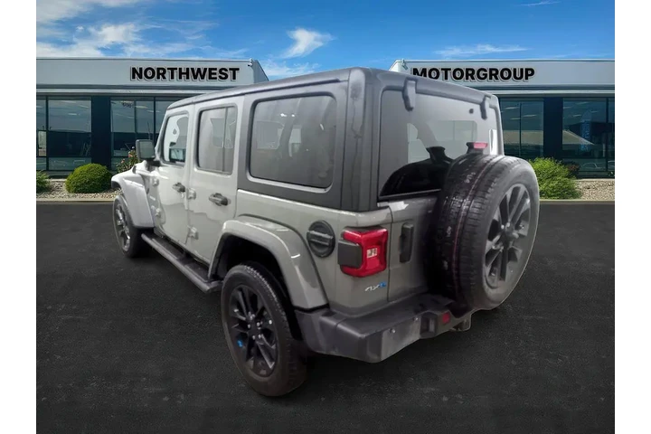 $31496 : Jeep Wrangler 2023 4x4 Sahar image 3