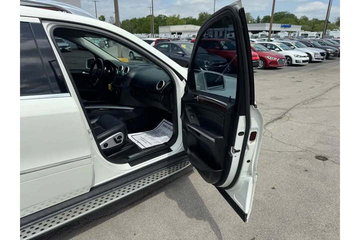 $7850 : 2011 Mercedes-Benz GL-Class 4 image 8