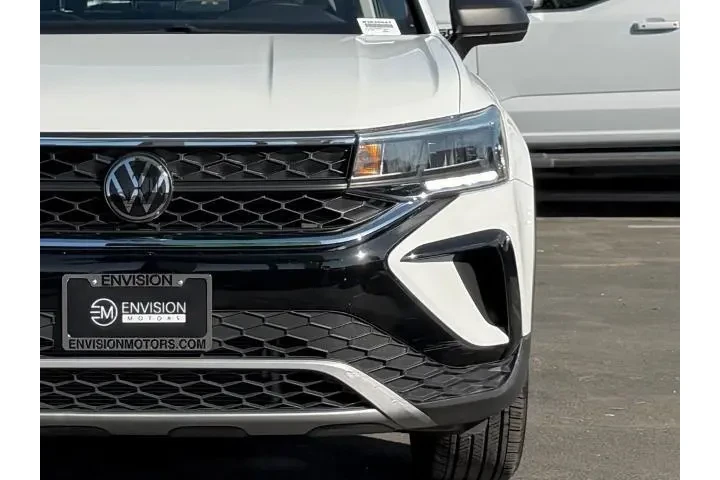 $18500 : Volkswagen Taos 2023 S 4dr S image 4