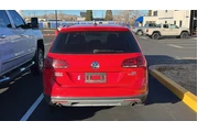 $15984 : Volkswagen Golf Alltrack 201 thumbnail