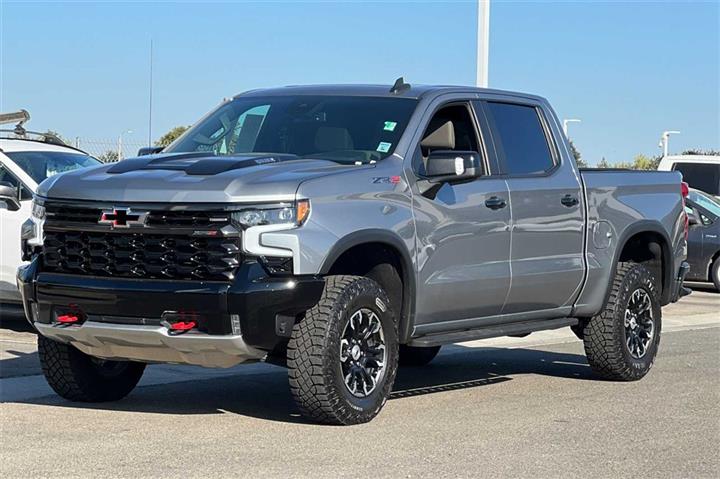 $66200 : Silverado 1500 ZR2 image 10