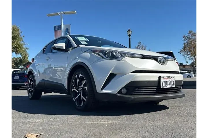 $12000 : Toyota C-HR 2018 XLE 4dr Cro image 3