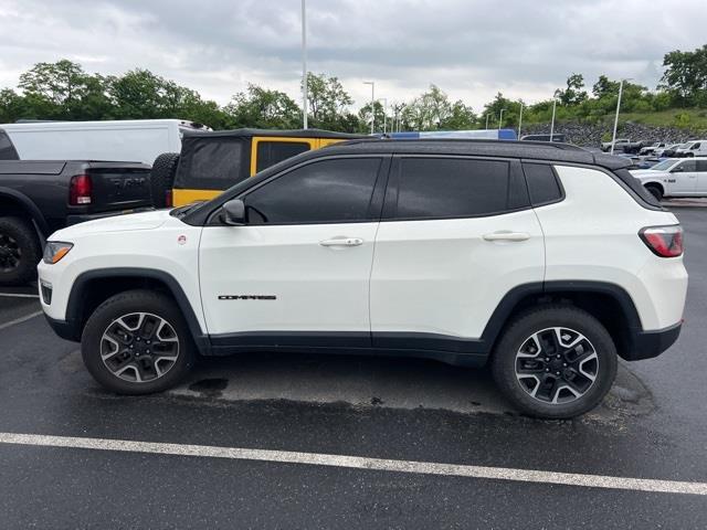 $17900 : PRE-OWNED 2019 JEEP COMPASS T image 2