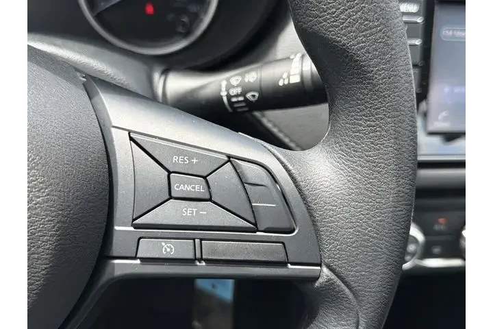 $18141 : Nissan Versa 2025 S 4dr Seda image 9