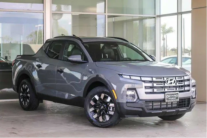 $34892 : Hyundai SANTA CRUZ 2026 AWD image 2