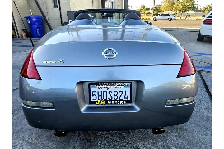 $10995 : 2004 350Z Enthusiast Roadster image 5