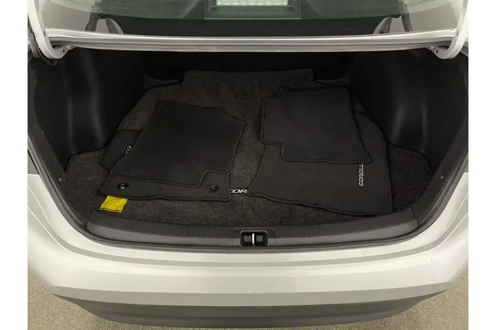 $23777 : Toyota Corolla 2024 LE 4dr S image 10