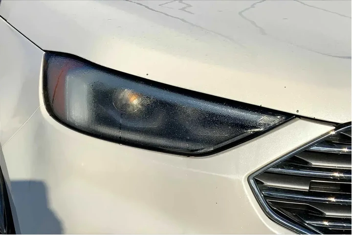 $19265 : Ford Edge 2019 Titanium 4dr image 9