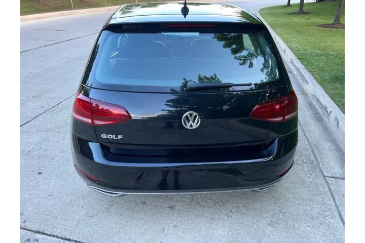 $9997 : 2020 Golf TSI image 7