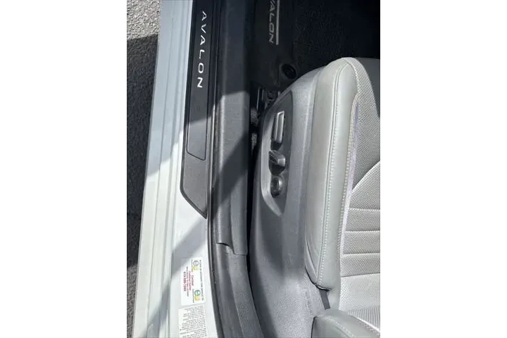 $28995 : Toyota Avalon 2019 Touring 4 image 5