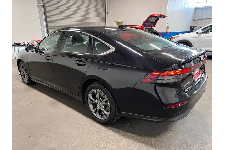 $21910 : Honda Accord 2023 image 5