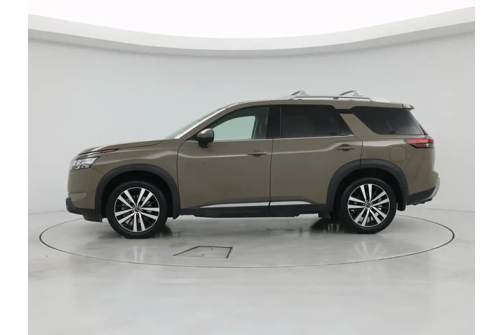 $33998 : Nissan Pathfinder 2023 Plati image 3