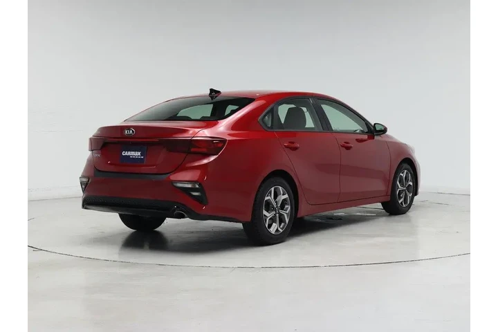 $12998 : Kia Forte 2019 LXS 4dr Sedan image 8