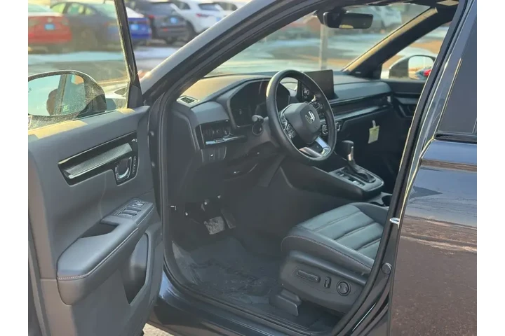 $39999 : Honda CR-V Hybrid 2026 AWD S image 4