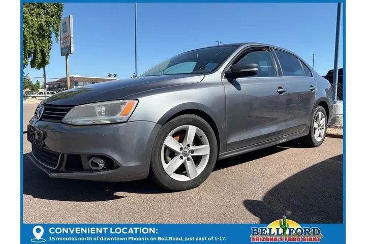 Volkswagen Jetta 2012 TDI 4d image 2