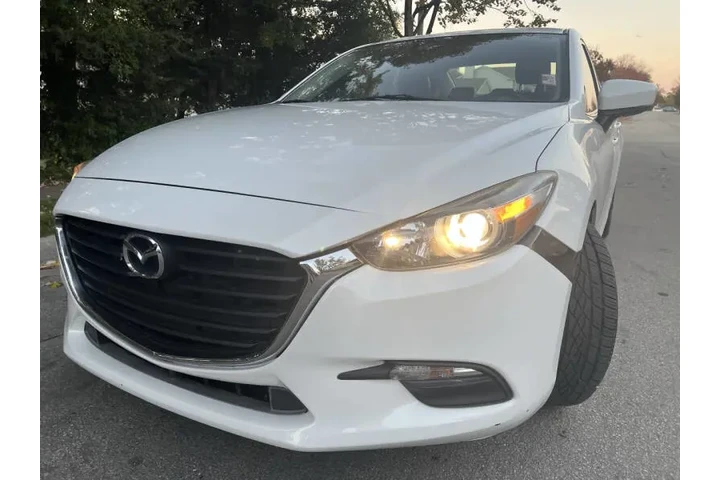 $11997 : 2018 MAZDA3 Touring image 4