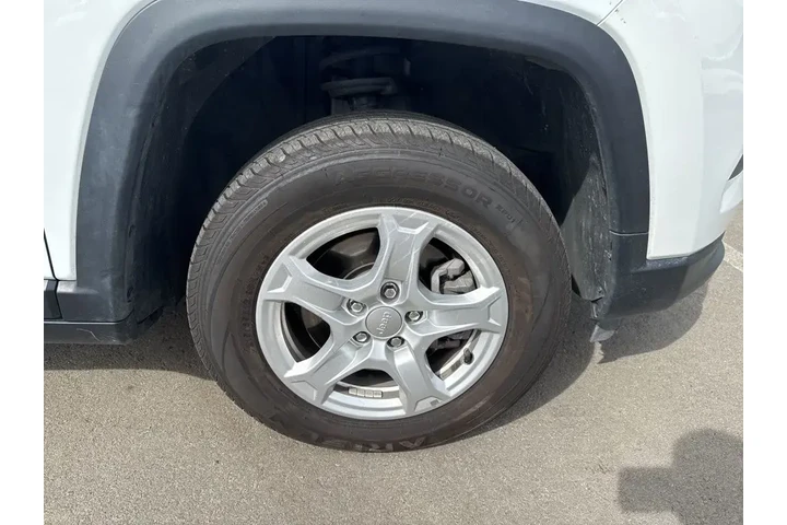 $22998 : Jeep Compass 2022 4x4 Sport image 10