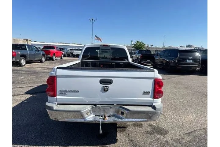 $10982 : Dodge Dakota 2005 4WD SLT 4d image 6