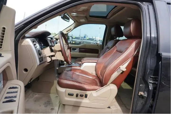 $15725 : Ford F-150 2010 4x2 King Ran image 7