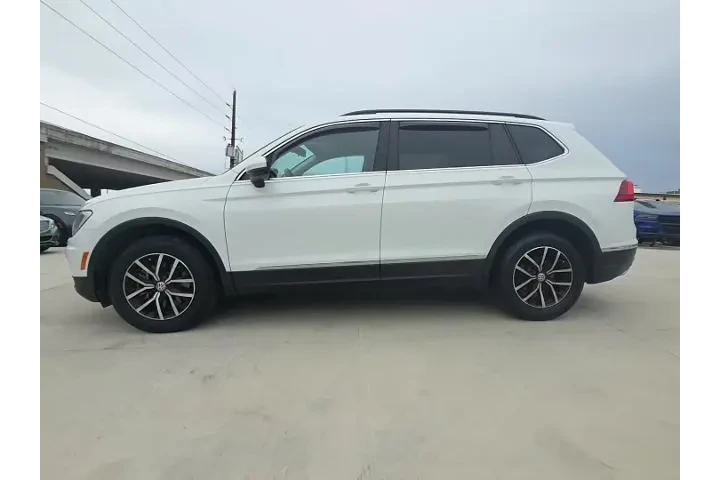 $15473 : Volkswagen Tiguan 2021 SE 4d image 3