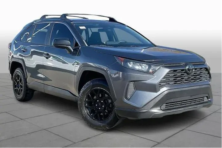 $21563 : Toyota RAV4 2020 LE 4dr SUV image 2