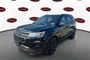 Used 2018 Explorer XLT 4WD fo en Long Island