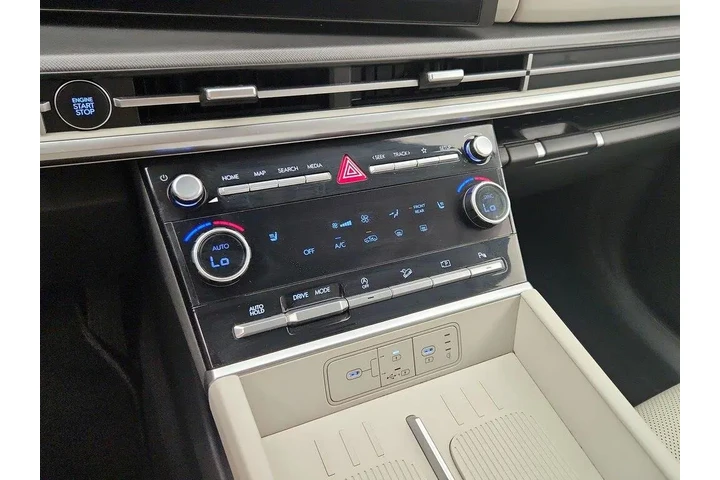 $30998 : Hyundai SANTA FE 2025 SEL 4d image 8