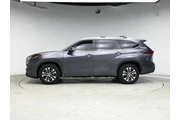 $35998 : Toyota Highlander Hybrid 202 thumbnail
