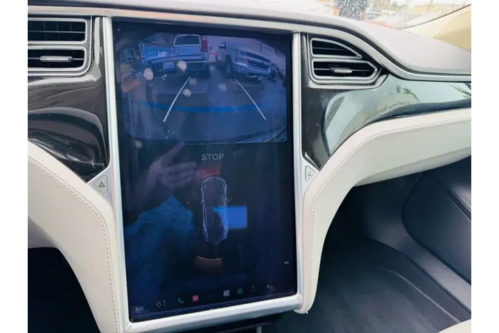 $12995 : 2014 Model S P85 image 10