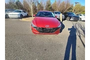 $18997 : Hyundai ELANTRA 2023 SEL 4dr thumbnail