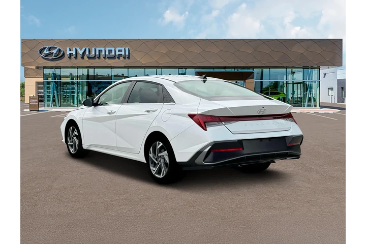 $23635 : Hyundai ELANTRA 2025 SEL Con image 5