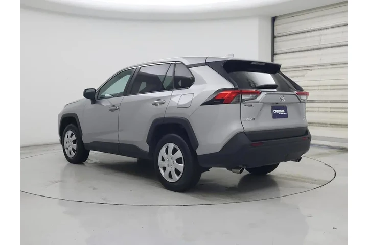 $26998 : Toyota RAV4 2024 AWD LE 4dr image 2