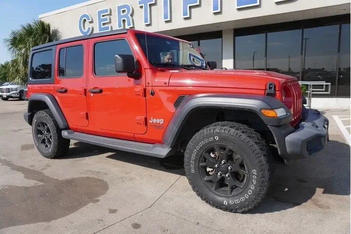 $29988 : Jeep Wrangler Unlimited 2021 image 2
