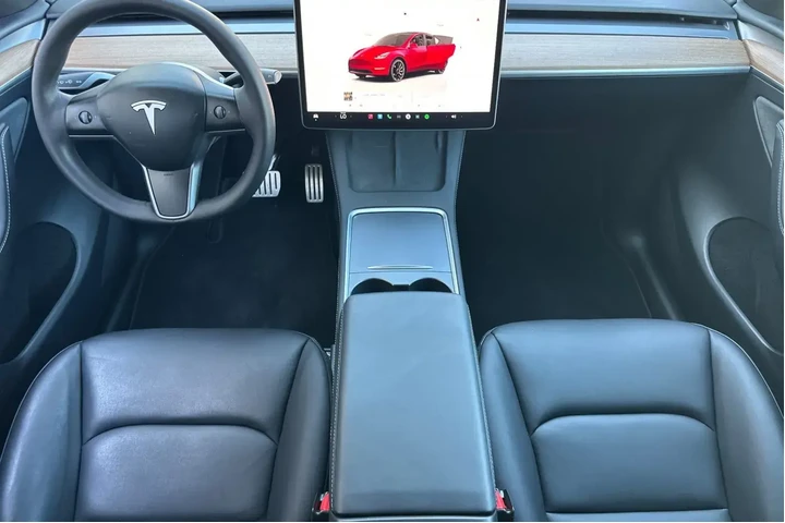$39900 : Tesla Model Y 2024 AWD Perfo image 6