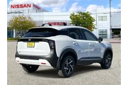 $26860 : Nissan Kicks 2026 SV 4dr Cro thumbnail