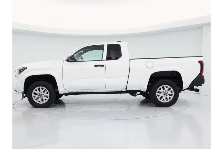 $29998 : Toyota Tacoma 2024 4x2 SR 2d image 3