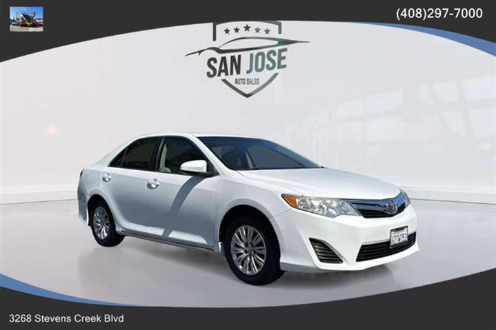 $14995 : 2013 TOYOTA CAMRY LE SEDAN 4D image 1