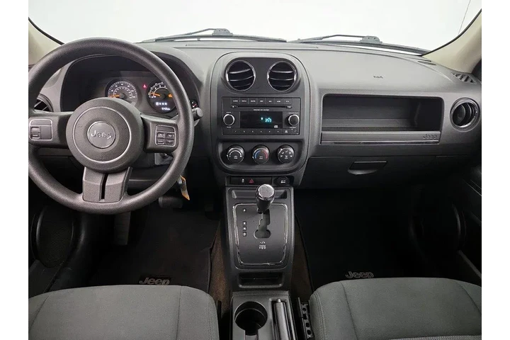 $10998 : Jeep Patriot 2015 4x4 Sport image 9