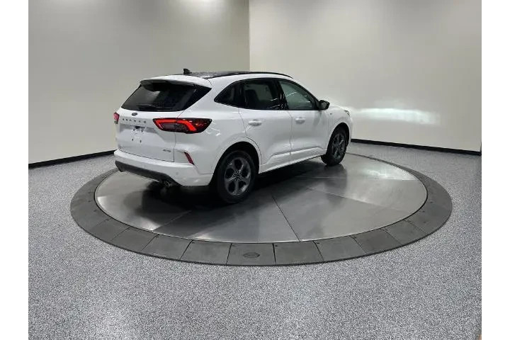 $24993 : Ford Escape 2024 AWD ST-Line image 7