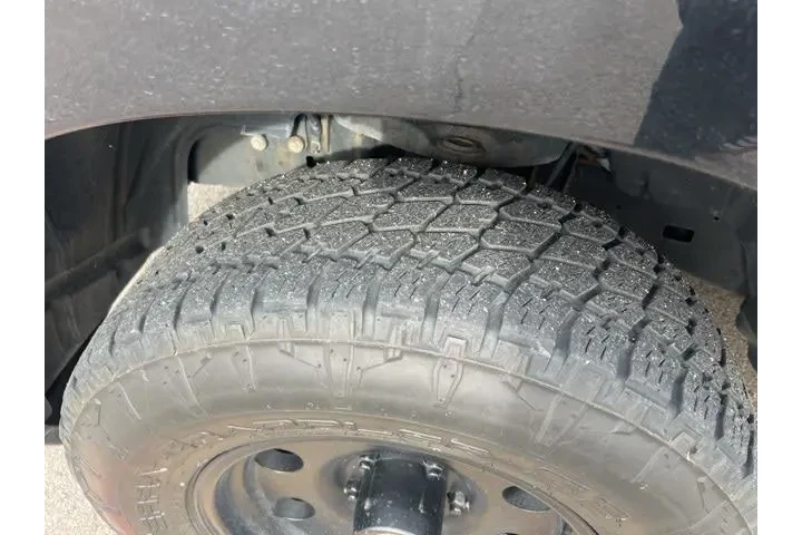 $19827 : Ram 1500 2017 4x4 Express 4d image 9