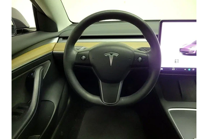 $27998 : Tesla Model 3 2023 4dr Sedan image 10