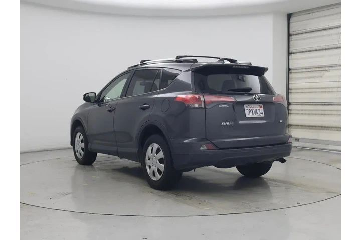 $17998 : Toyota RAV4 2016 LE 4dr SUV image 2