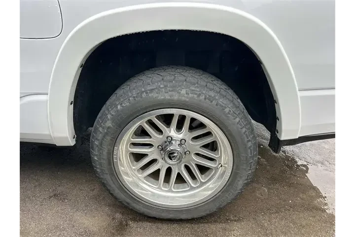 $38412 : Ram 1500 2021 4x4 Limited 4d image 10